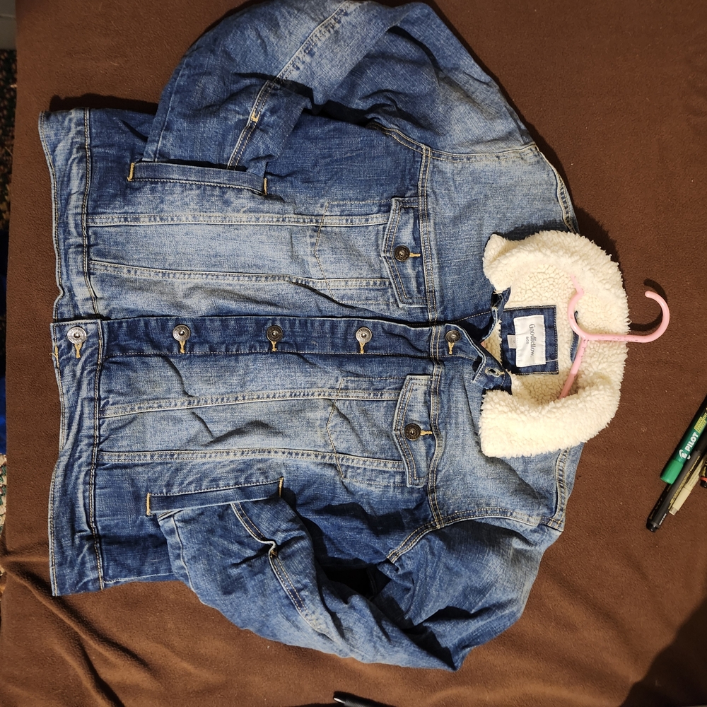 Goodfellow & Co Blue Denim Jacket with Cream Sherpa Lining